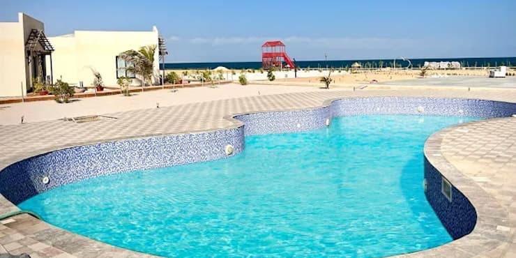 Outdoor Pool, Jacuzzi & Steam Room