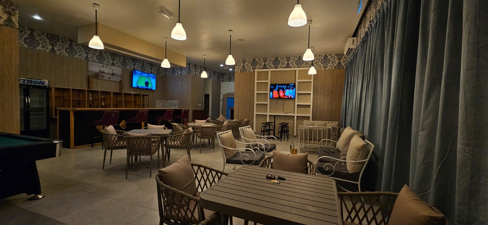 Business Room